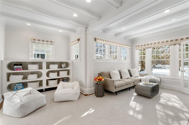 17 Linden Avenue, Larchmont, NY 10538