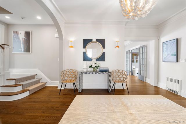 17 Linden Avenue, Larchmont, NY 10538