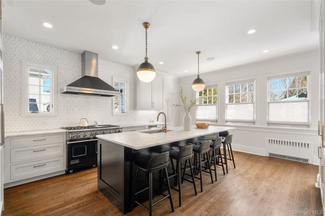 17 Linden Avenue, Larchmont, NY 10538