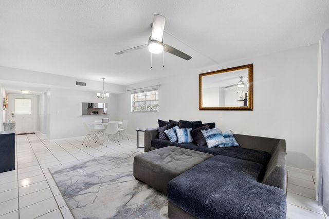 1700 Dover Road 113-a, Delray Beach, FL 33445