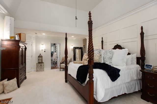 202 Rock Road West, Green Brook Twp., NJ 08812