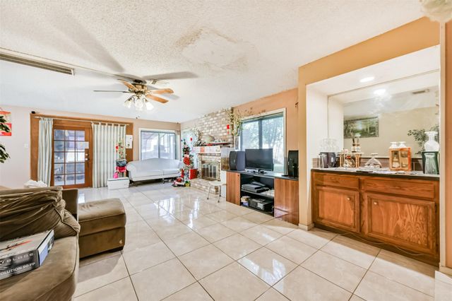 14703 La Rana Drive, Houston, TX 77083
