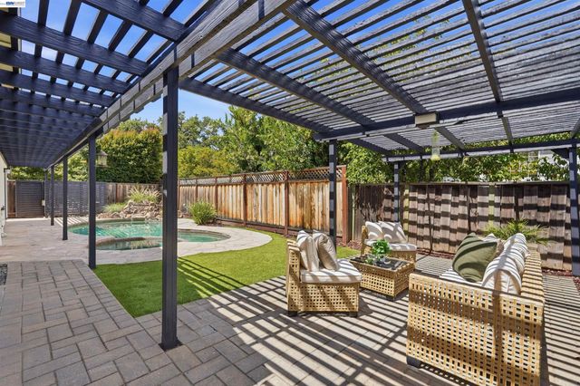 7629 Elderwood Court, Cupertino, CA 95014