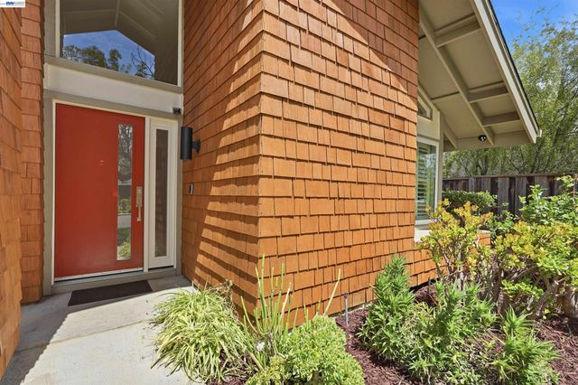 7629 Elderwood Court, Cupertino, CA 95014
