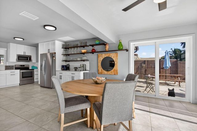 1530 W River Drive, Margate, FL 33063