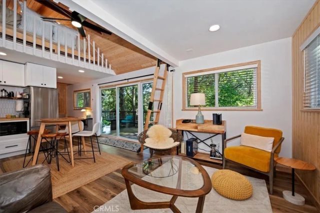 669 Knoll, Crestline, CA 92325