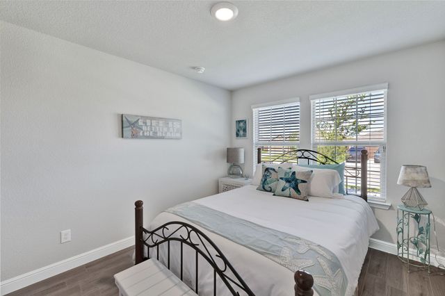 321 Valentine Court, Burleson, TX 76028