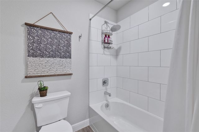 321 Valentine Court, Burleson, TX 76028