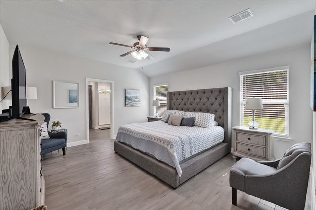 321 Valentine Court, Burleson, TX 76028