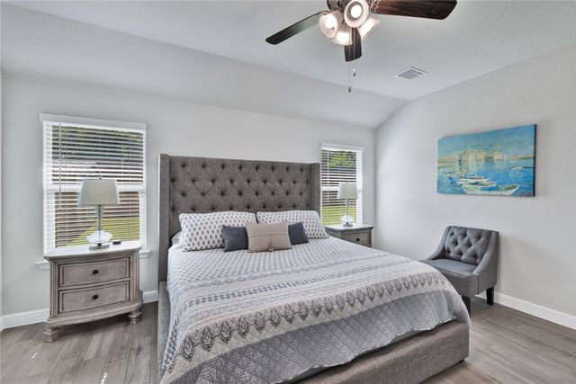 321 Valentine Court, Burleson, TX 76028