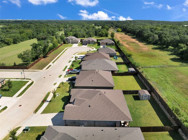 321 Valentine Court, Burleson, TX 76028