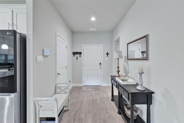 321 Valentine Court, Burleson, TX 76028