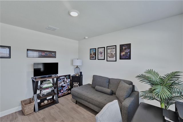 321 Valentine Court, Burleson, TX 76028