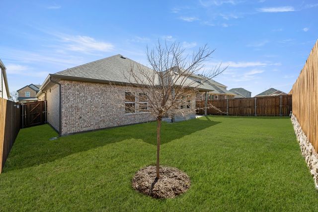 1208 Redcoat Drive, Forney, TX 75126