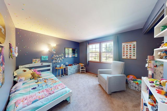 315 E Reseda Parkway, Palatine, IL 60067