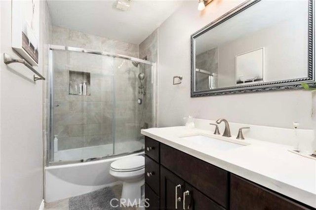 7735 Newman Avenue 104, Huntington Beach, CA 92647