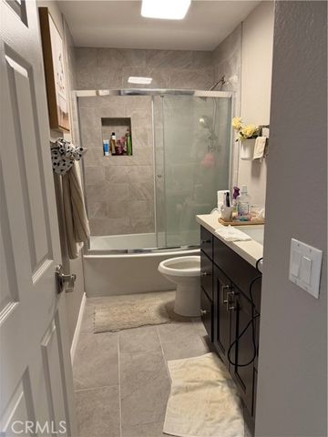 7735 Newman Avenue 104, Huntington Beach, CA 92647