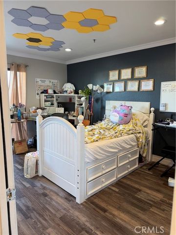 7735 Newman Avenue 104, Huntington Beach, CA 92647