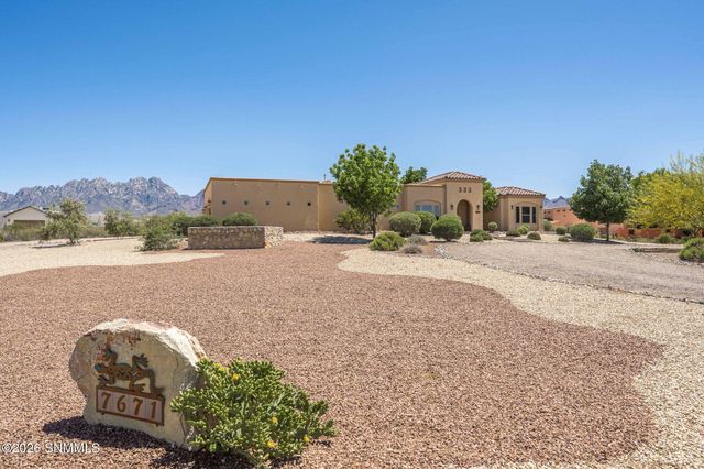 7671 Boulder Canyon Court, Las Cruces, NM 88011