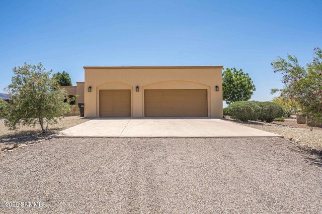 7671 Boulder Canyon Court, Las Cruces, NM 88011