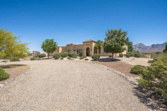 7671 Boulder Canyon Court, Las Cruces, NM 88011