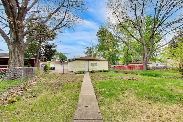 14315 S WABASH Avenue, Riverdale, IL 60827