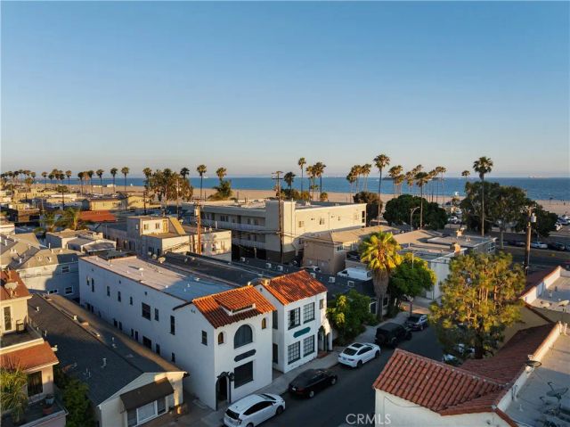 28 Argonne Avenue, Long Beach, CA 90803