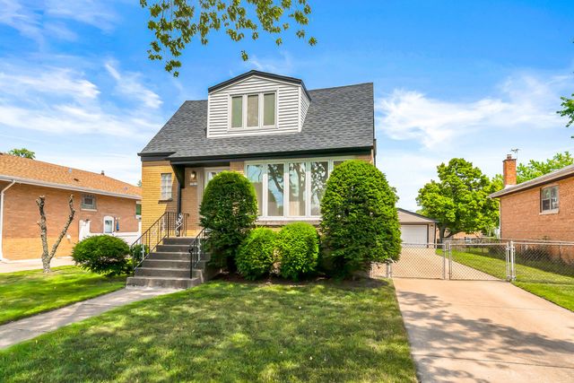 10817 S Kenneth Avenue, Oak Lawn, IL 60453