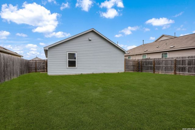 9811 Marbach Hill, San Antonio, TX 78245