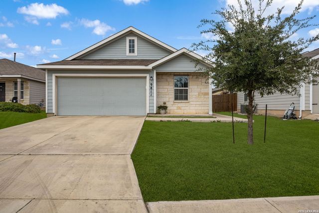 9811 Marbach Hill, San Antonio, TX 78245