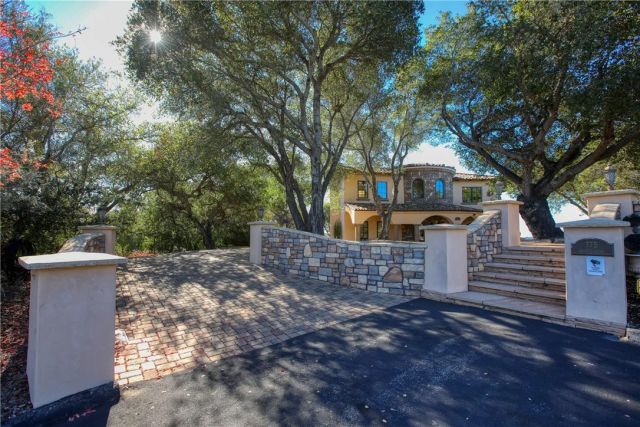 775 Avenida Alcola, Arroyo Grande, CA 93420