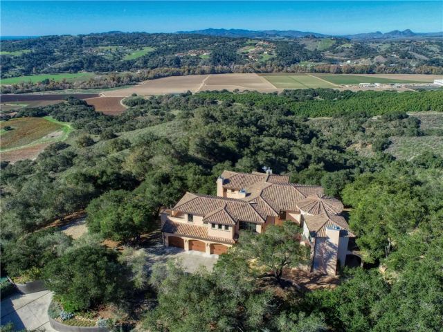 775 Avenida Alcola, Arroyo Grande, CA 93420