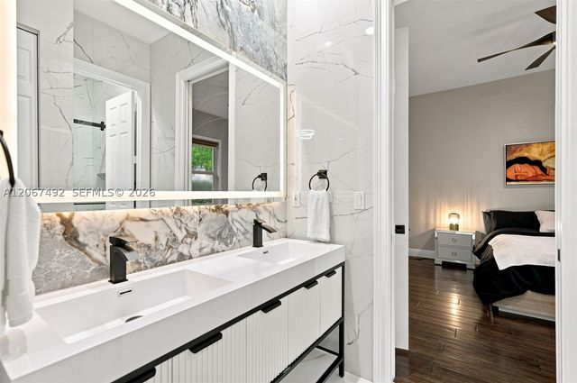 3829 Gulfstream Way, Davie, FL 33328