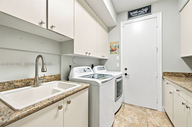 3829 Gulfstream Way, Davie, FL 33328