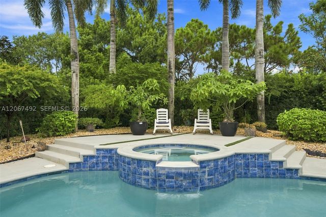 3829 Gulfstream Way, Davie, FL 33328