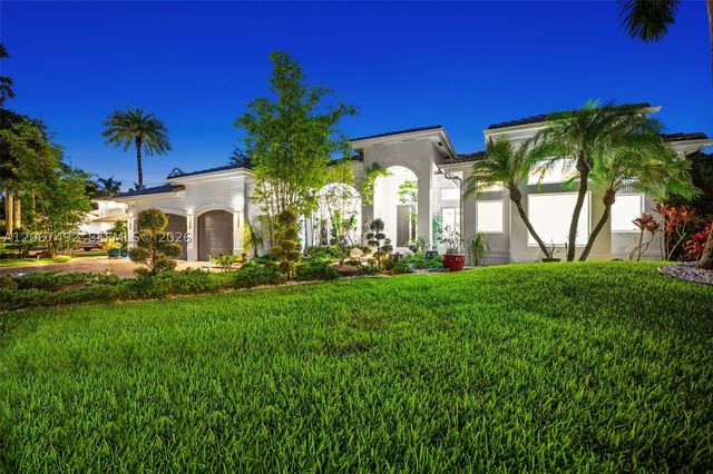 3829 Gulfstream Way, Davie, FL 33328