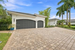 3829 Gulfstream Way, Davie, FL 33328