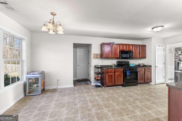 3686 Campbell Creek Circle, Snellville, GA 30039