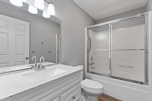 500 Richlyn Drive, Adrian, MI 49221