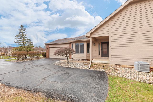 500 Richlyn Drive, Adrian, MI 49221