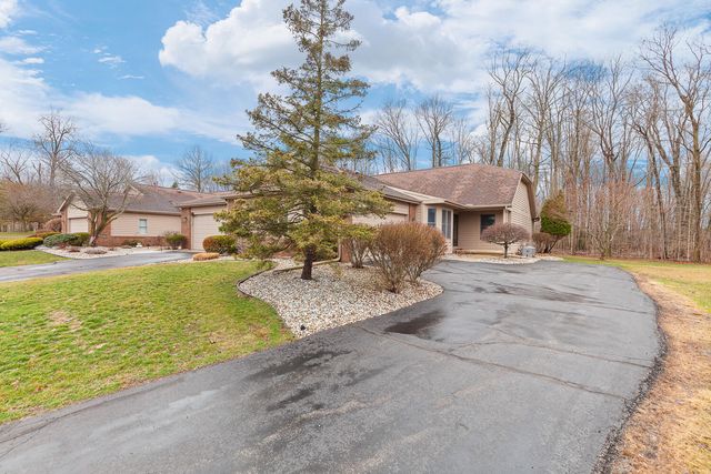 500 Richlyn Drive, Adrian, MI 49221