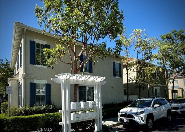 32 Melrose Drive, Mission Viejo, CA 92692