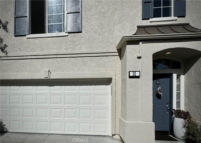 32 Melrose Drive, Mission Viejo, CA 92692