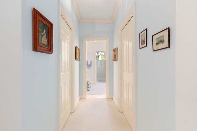 270 S South Shore Lane, Lake Forest, IL 60045