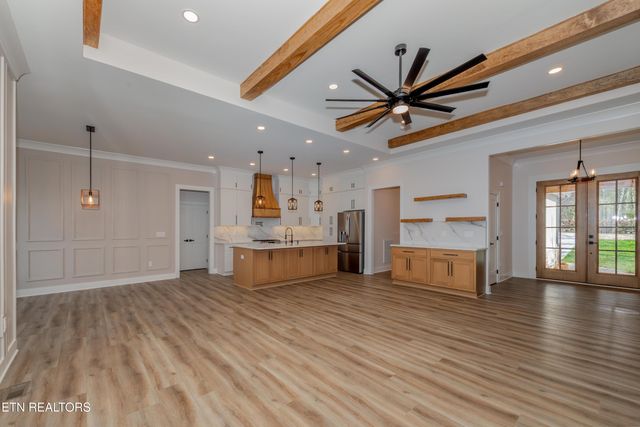 211 Chatuga Way, Loudon, TN 37774