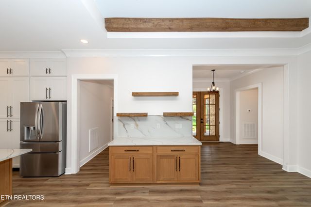 211 Chatuga Way, Loudon, TN 37774