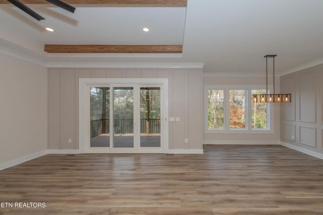 211 Chatuga Way, Loudon, TN 37774