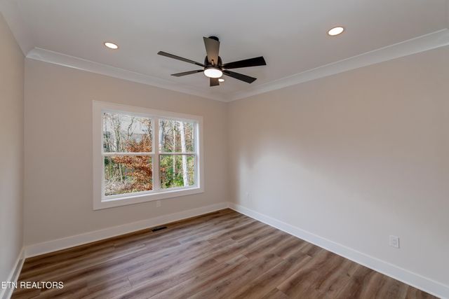 211 Chatuga Way, Loudon, TN 37774