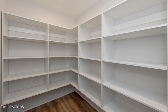 211 Chatuga Way, Loudon, TN 37774