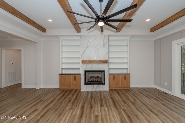 211 Chatuga Way, Loudon, TN 37774